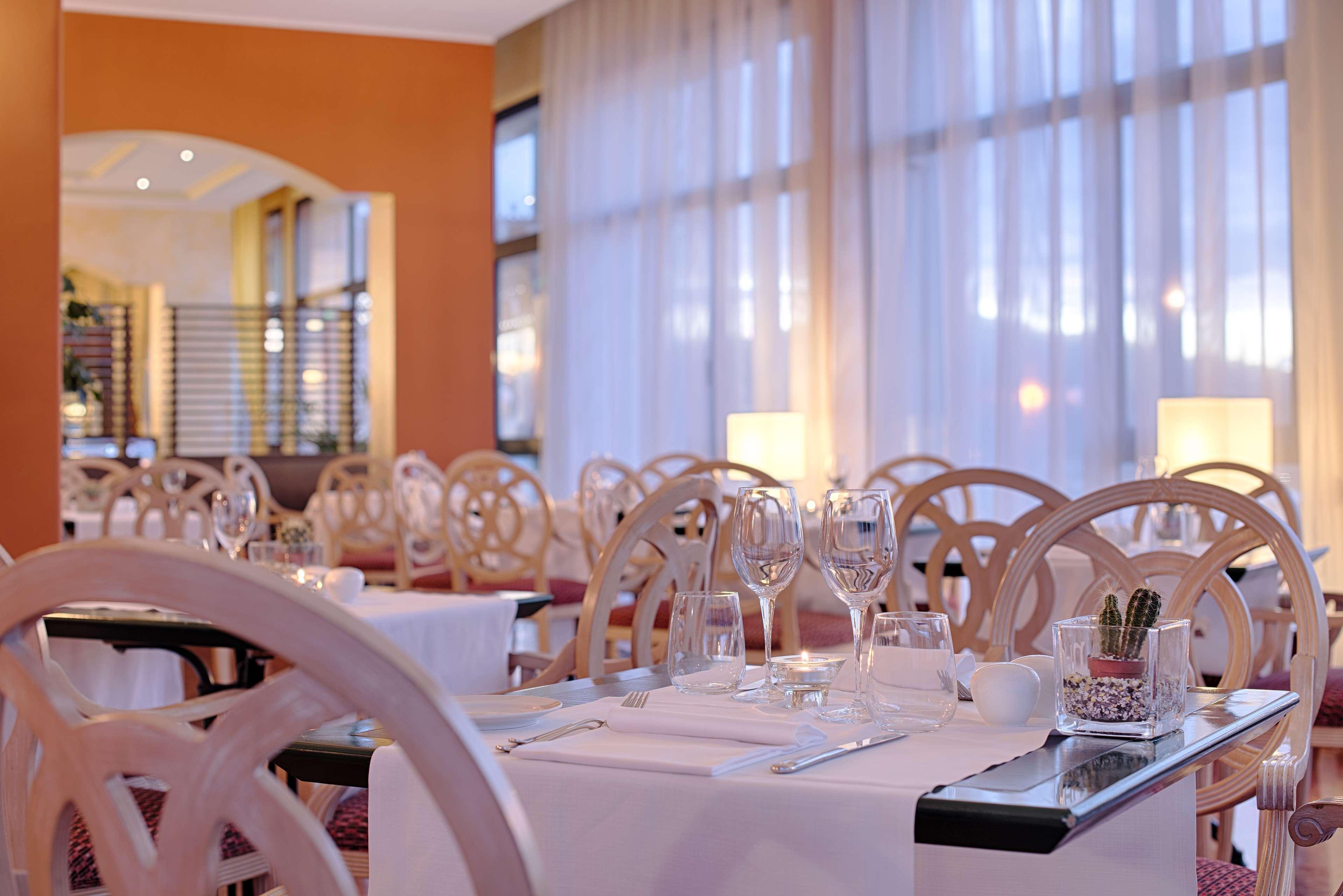 Hotel Nh Ancona Esterno foto