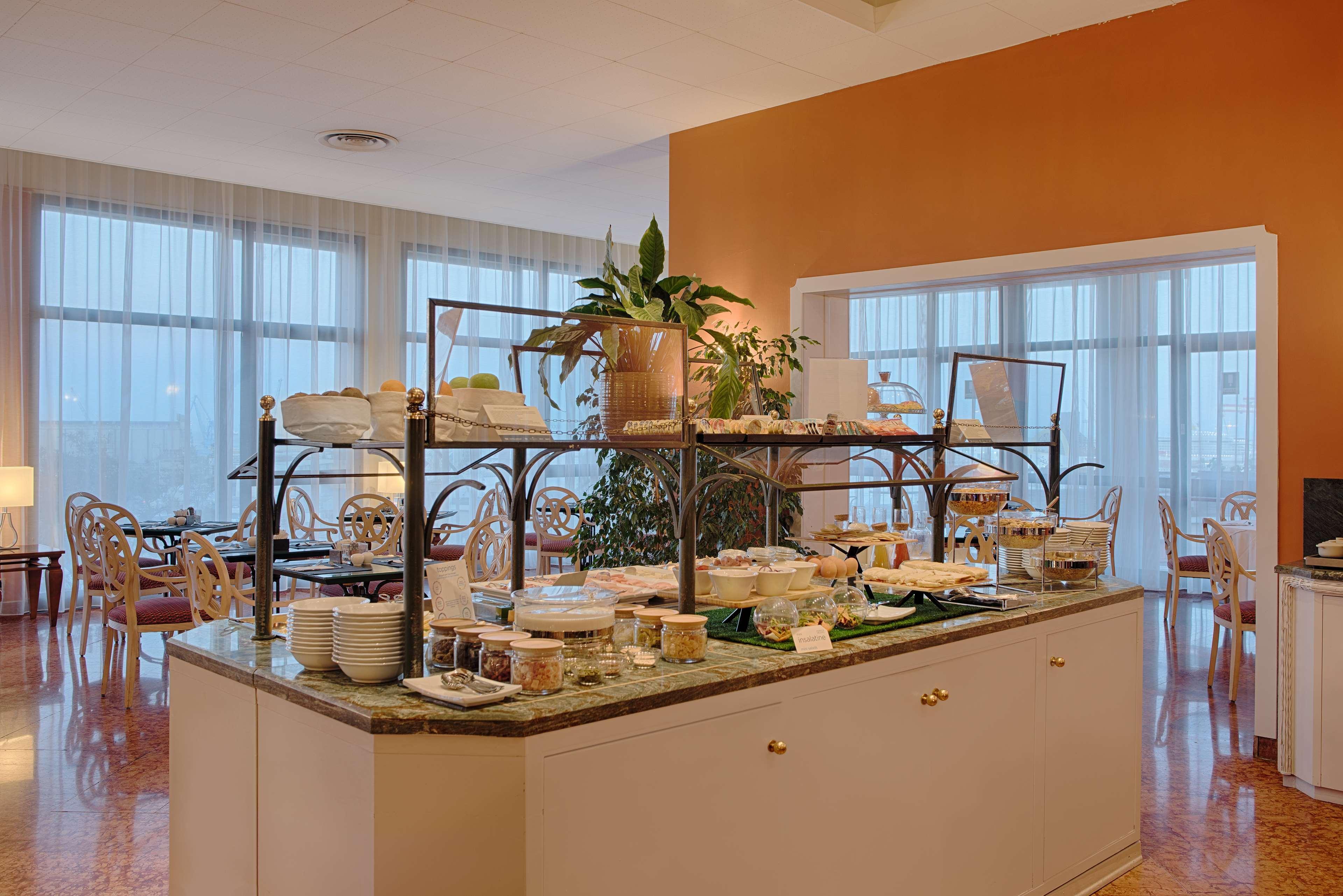 Hotel Nh Ancona Esterno foto