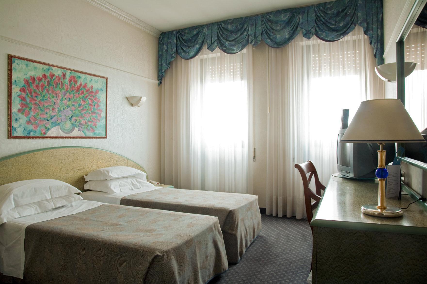 Hotel Nh Ancona Esterno foto