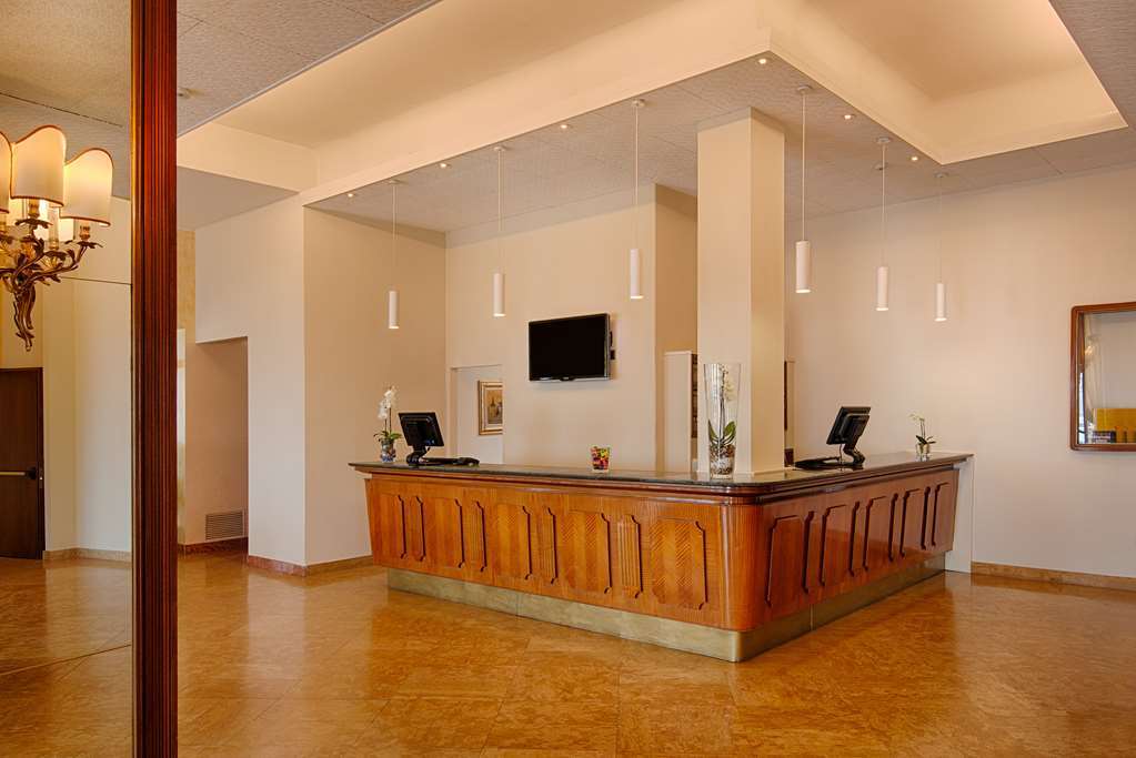 Hotel Nh Ancona Interno foto