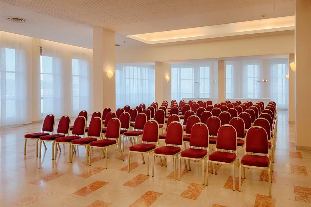 Hotel Nh Ancona Servizi foto